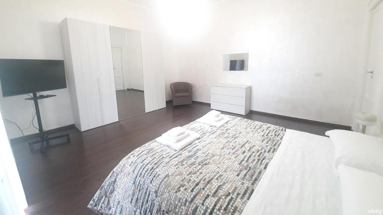 Star House - Bari Centro Apartment ภายนอก รูปภาพ